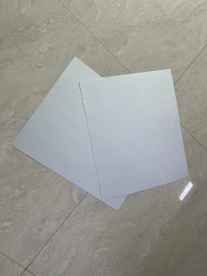 Grauweiße prozesslose CTP-Druckplatte mit 0,15 mm/0,30 mm Dicke für 100.000-300.000 Drucke