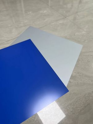 Doppelmantel Tageslicht Handhabung CTP-Platte 830nm empfindliche Lichtquelle 0,15-0,40mm Abmessung 350000 Abdrücke sicher