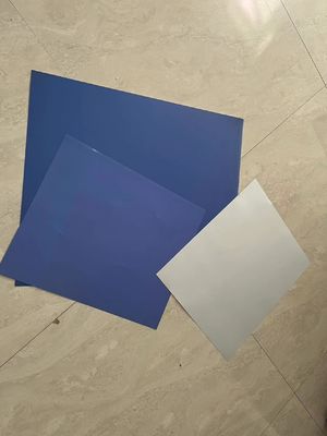 Präzisions-Aluminium-CTCP-Druckplatten mit 1350 mm Rollenbreite und 100-140 MJ/cm² Laserenergie